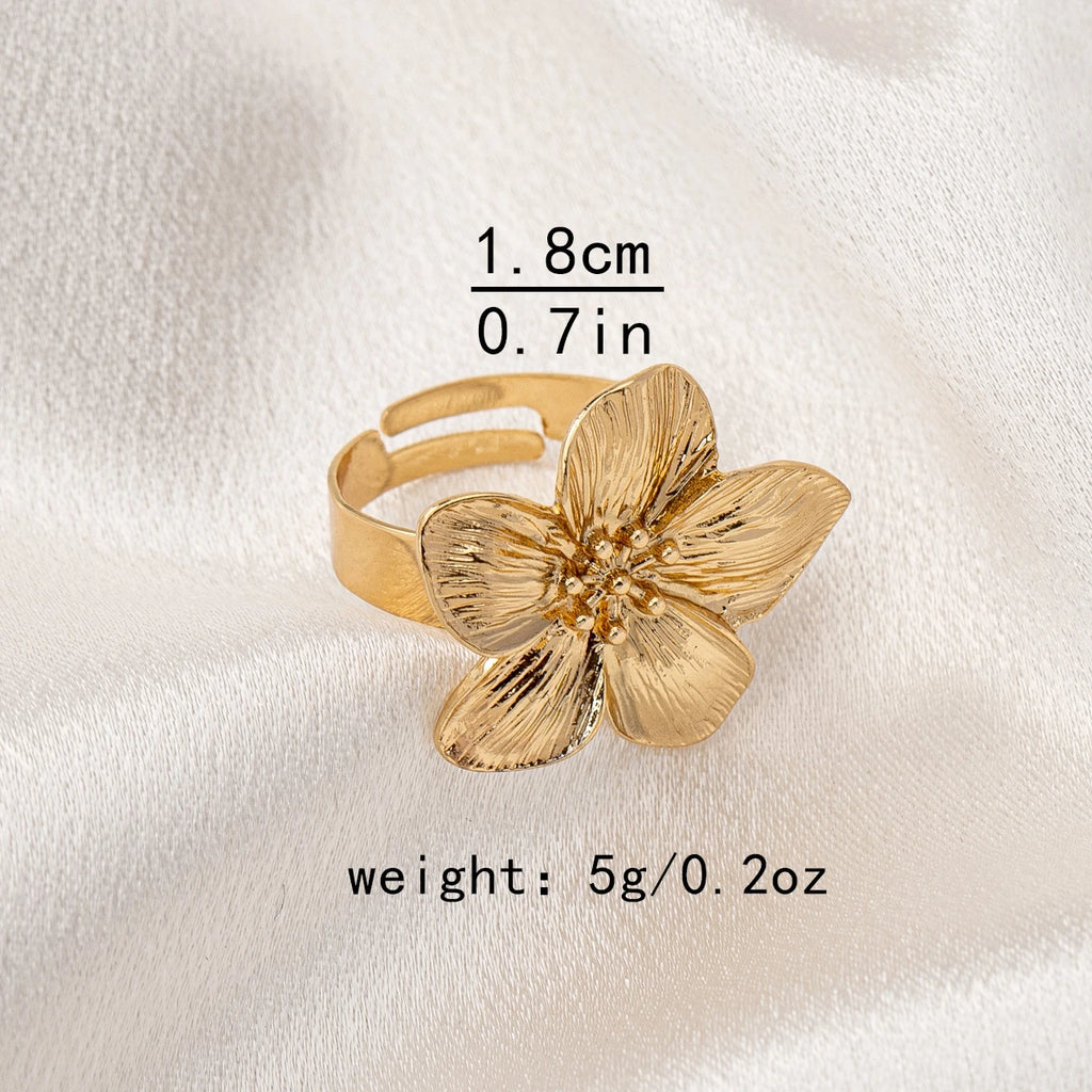 Ring with a Flower Design