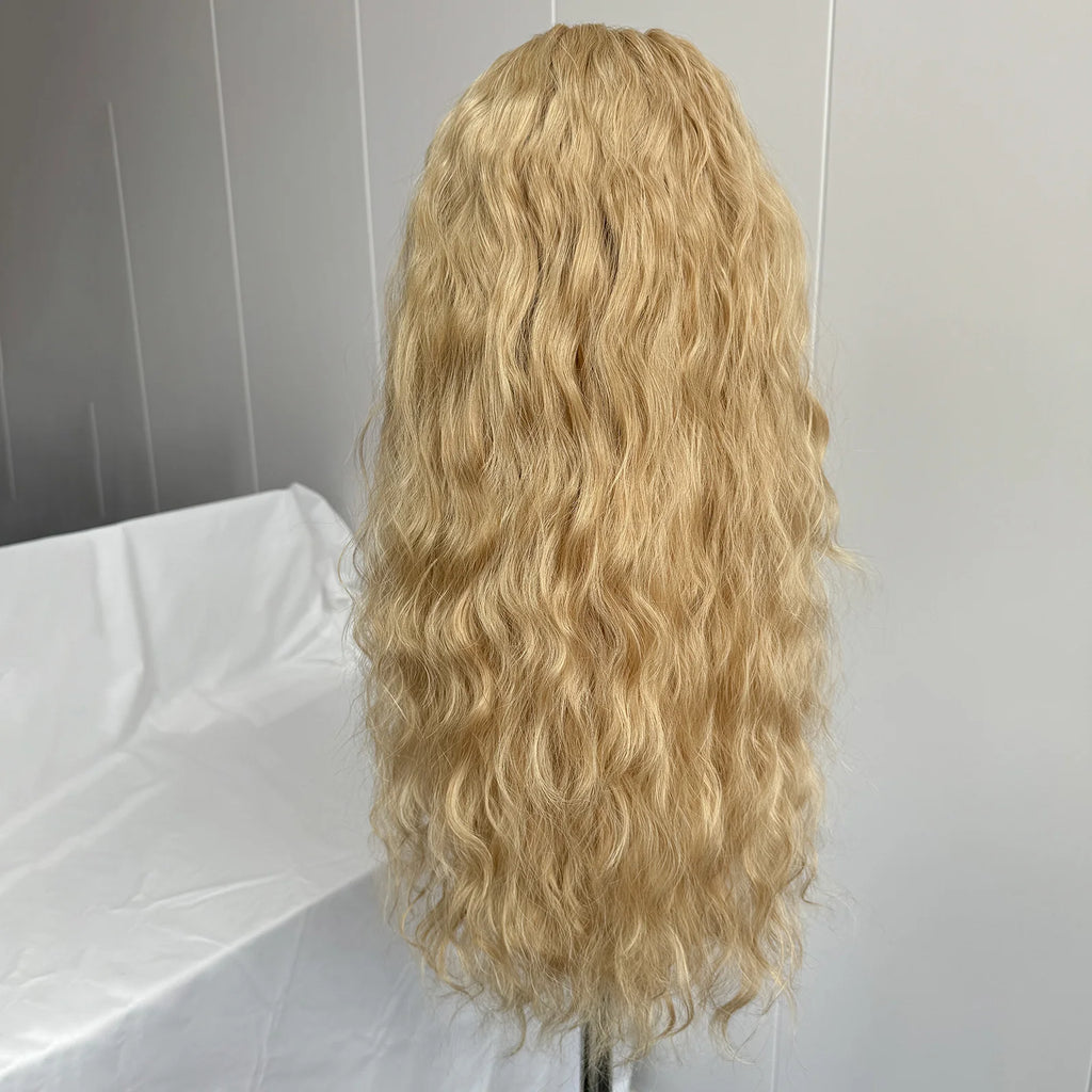 Long Blonde Highlight Natural Wave