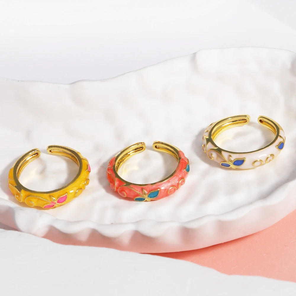 Gold-color Geometric Rings