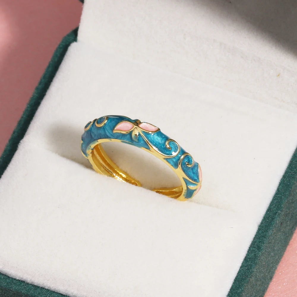 Gold-color Geometric Rings