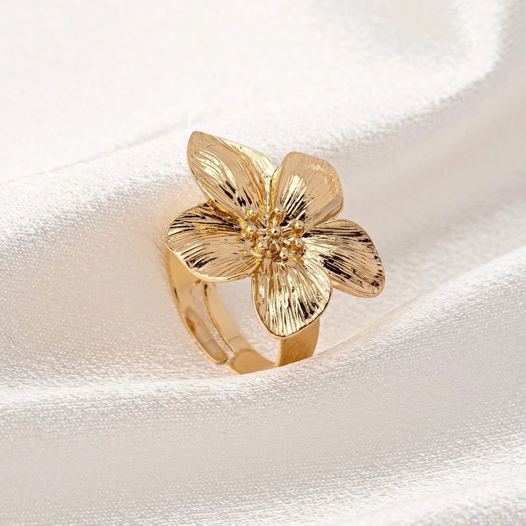 Ring with a Flower Design
